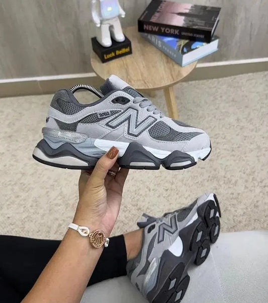 New Balance 9060 Gris